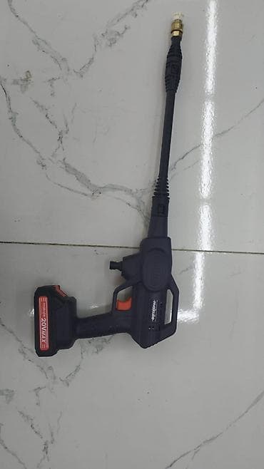 Akkumulyatorlu yuyucu pistolet – 20V Max - Portativ, simsiz yuma