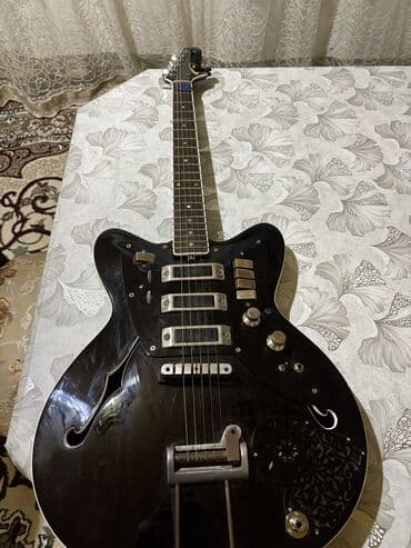 Boşqablar: Elektron gitara, 6 sim, Yeni, Ünvandan götürmə — 2