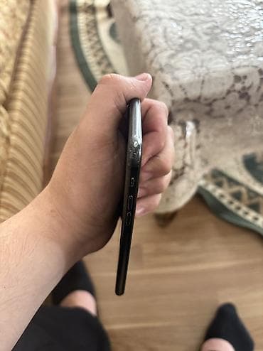 iphone 2 ci el: IPhone 7, 32 GB, Qara, Barmaq izi — 7