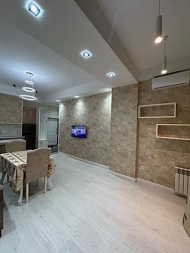 ev: 28 May, Studiya, Yeni tikili, m. Sahil, 82 kv. m — 1
