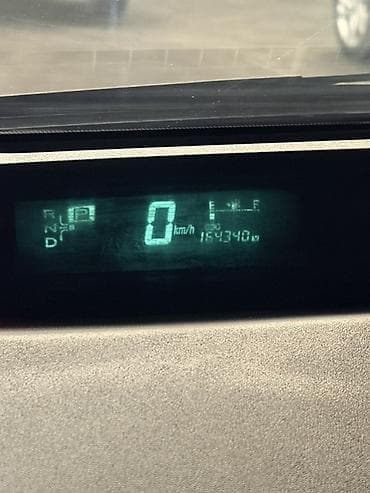 toyota prius kapot: Toyota Prius (2-ci nəsil) hibrid hetçbek - Gümüş/boz rəngli kuzov, 5 — 8