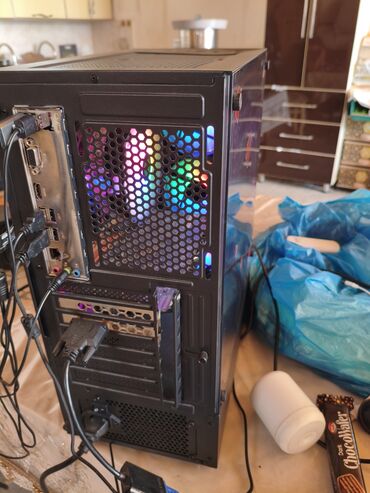 notebook hdd 1tb: Masa Üstü Kompüter Manitor Verilmir Sadəcə Kasa Ve Maus Bide — 1