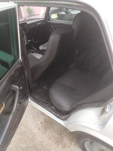 vaz 2104 baqaj: VAZ (LADA) 2107: 1.5 l | 1995 il 98564 km Sedan — 7