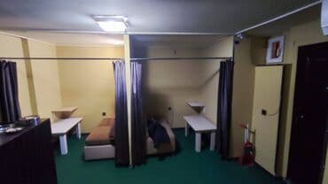 киоск в аренду: Play station club icarəyə verilir. Divanlar, stollar, havalandirma — 1