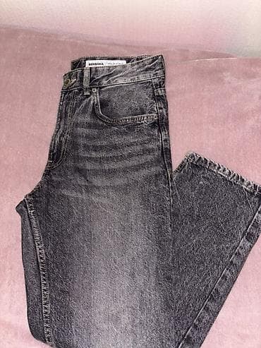 stringer alt geyimi: Bershka cins şalvar Razmer: M-L Çox az geyinilib, yeni kimidir. Həm — 3