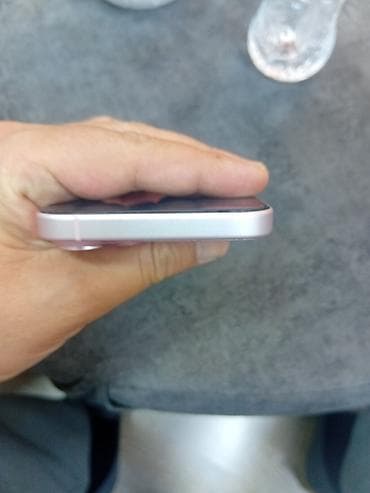 pink iphone: IPhone 15, 128 GB, Çəhrayı, Face ID — 6