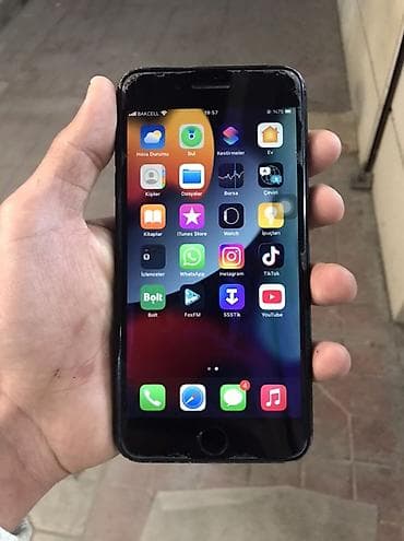 iphone 8s plus: IPhone 7 Plus, 128 GB, Qara, Zəmanət, Barmaq izi, Simsiz şarj — 10