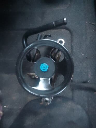 120 гидравличечесий углообжимной пресс для соединен: Qara rəngli hidravlik sükan nasosu. Bu nasos vasitəsilə avtomobilin — 1