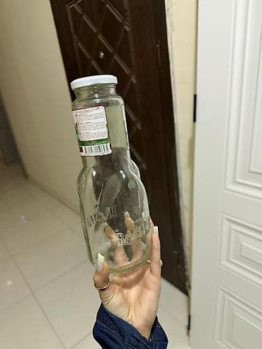 taxtalarin satisi: Şüşə bankalar satilir her olcude var Dəst tərkibi və ölçü təxmini: - — 3