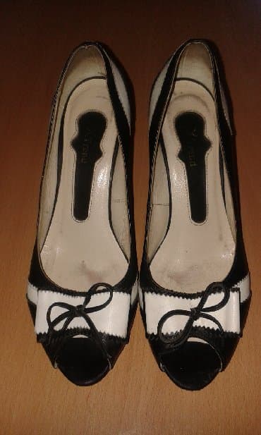 lak ayaqqabılar: Tuflilər, Ölçü: 37, rəng - Qara, İşlənmiş — 1