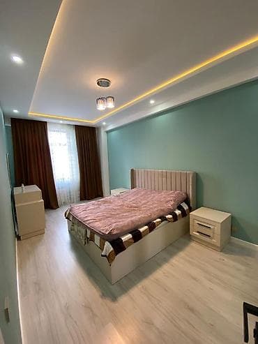 Потолок: İcarəyə verilir 2 otaqlı yeni tikili 84 m², 8 Noyabr m. Kateqoriya — 8