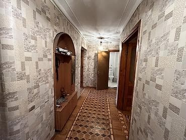 6 parallel kucesi: Bakı, Əhmədli, 4 otaqlı, Köhnə tikili, m. Əhmədli, 105 kv. m — 1