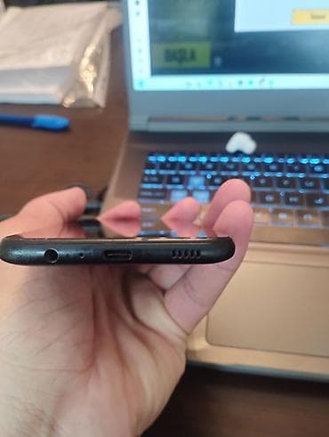 iphone x telefon: Samsung Galaxy A02 S, 32 GB, rəng - Qara, İki sim kartlı — 9