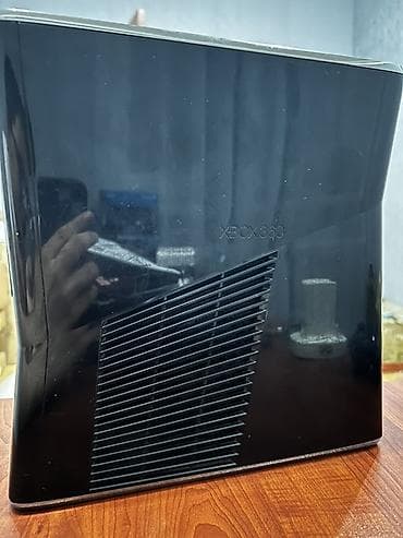 random pubg hesab: Xbox 360 S (Slim) oyun konsolu ideal vəziyyətdədir. Heç bir Problemi — 3