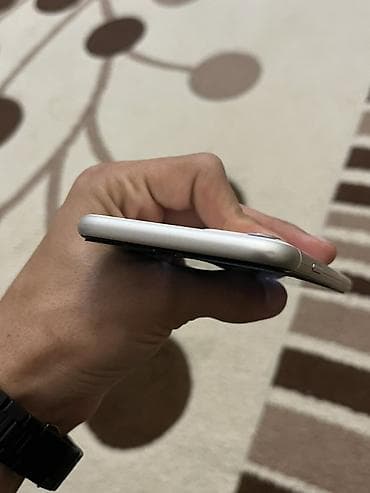 iphone 11 ağ: IPhone 11, 64 GB, Ağ, Face ID — 7