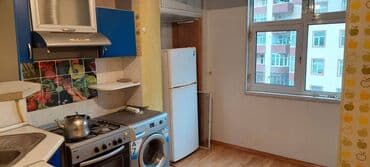 sabuncuda kirayə ev 200 azn: Bineqedi rayonu 9-cu mikrarayonda 4 mertebeli binanın 4-cu — 12