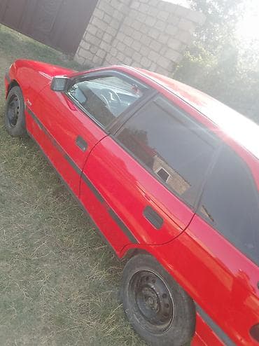 w202 qapi uzluyu: Opel Astra: 2 l | 1992 il 250000 km Hetçbek — 3