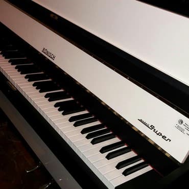 yamaha piano qiymeti: Pianino RÖNISCH Almaniya stehsalı. Əla vəziyyədədi. Cox gözəl bir — 1