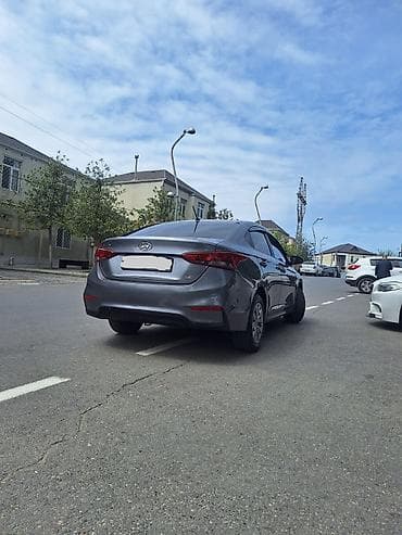 aksent: Hyundai Accent: 1.6 l | 2020 il Sedan — 6
