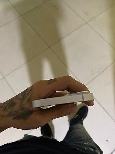 redmi note 60 pro: IPhone 14, 128 GB, Face ID — 5