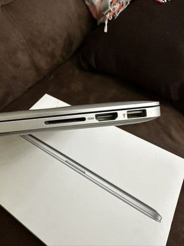 apple notebook qiymetleri: Apple MacBook Pro (gümüş rəng) Komplekt: - MacBook Pro noutbuku - — 12