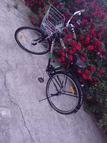 Şəhər tipli velosiped – SEALS 380 - Rəng: qara-yaşıl vurğularla -