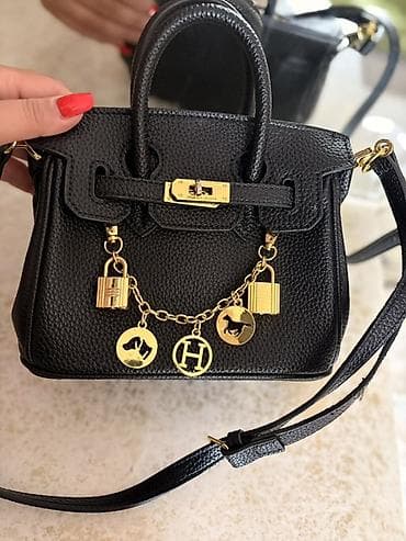 chanel sumkalar: Qara mini əl çantası – qızılı detallarla - Material: teksturalı — 1