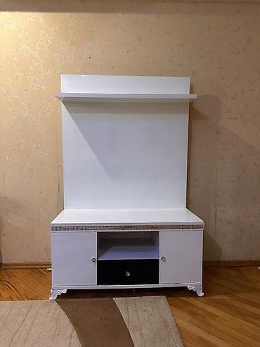 Tv stend 50 azn satilir‼️unvan neftciler ykod5211 sekine — 1