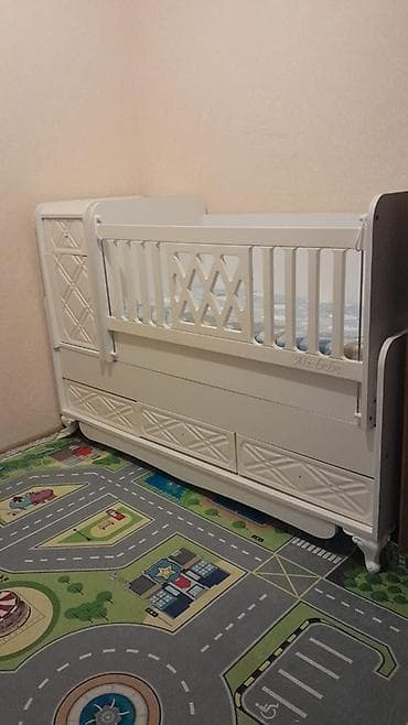 uwaq bewikleri: Oğlan və qız üçün, Dördbucaq, Beşik, Dəstsiz, Matrassız, Yellənmə mexanizm ilə — 2