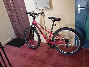 İdman velosipedləri: TREK precaliber 24 dağ velosibeti . 8 sürətli. Çox az sürülüb — 2