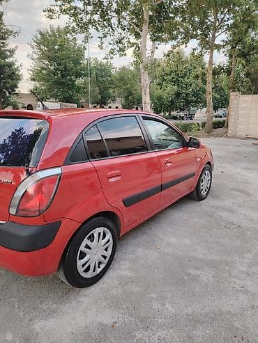 islenmis avtomobiller: Kia Rio: 1.5 l | 2005 il Hetçbek — 5