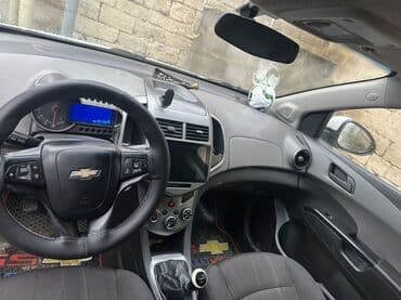 belarus mini traktor: Chevrolet Aveo: 1.2 l | 2012 il 35656 km Sedan — 5