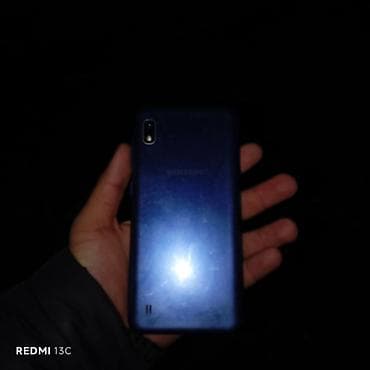 ноутбук в баку: Endirim olunacaq - Ekran: təxminən 6–6.5 düym, damla formalı ön — 2