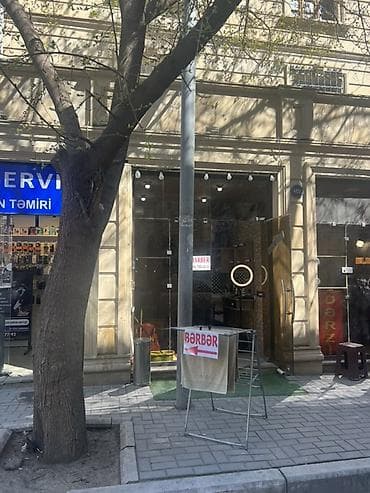 Xidmət: Bərbərxana Şəhərin mərkəzi küçəsində hazır bıznes kımı