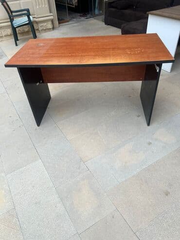 белый рабочий стол: Dördbucaq masa — 1