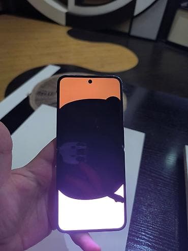 redmi note 11 kabro: Xiaomi Mix Flip, 512 GB, rəng - Bənövşəyi, 
 Sənədlərlə — 1