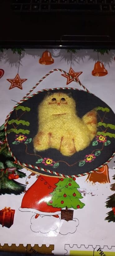 sofi sürafə oyuncaqları: Satılır 25 manat.Sovet dövrünün istehsalı.Təzədir — 4