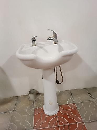 полка для цветов: Açıq krem rəngdə, minimal dizaynlı 3 bölməli ayaqqabı dolabı. - Üfüqi — 2