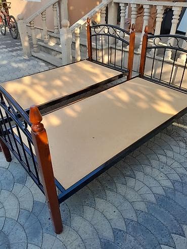 matras satilir: Carpayi matrasla bir yerde satilir,qiymet 1 edede aiddir,iki mertebe — 2