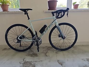 cross kask: Salam şəkildəki velosiped oğurlanıb görənə yerini bilənə böyük — 1