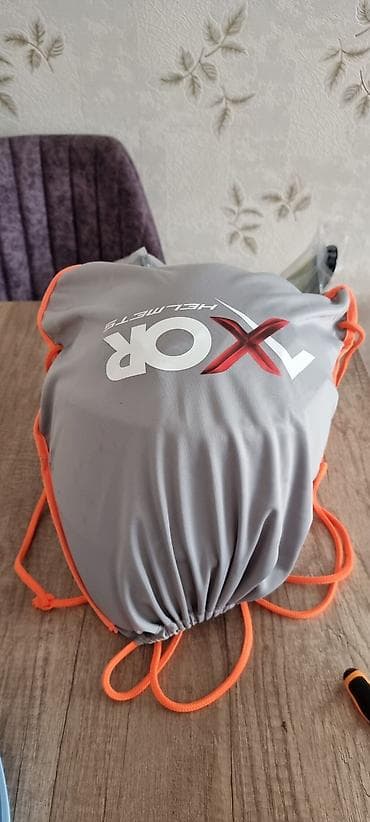 Motonəqliyyat: 180 azn almisdim cemi 4,5 defe istifade etmjsem XOR Helmets integral — 8
