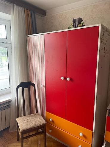 gəlin paltarları: *Sada*
dolab 100 Azn
ünvan Nərimanov 00985 — 1