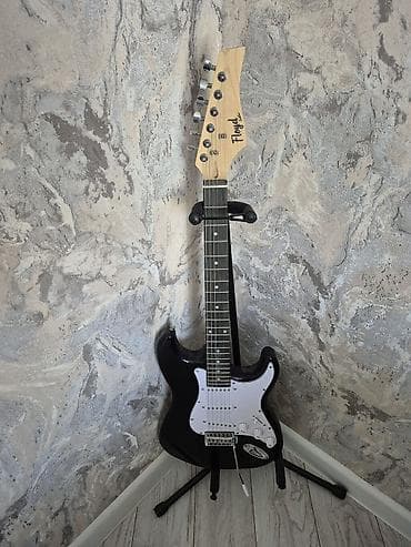 Elektrik gitara – Floyd brendi - Korpus: Strat tipli, qara rəng
