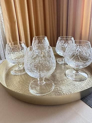 tom xrustal qablar qiymetleri: Klassik üslubda kristal şüşə dəst - 5 ədəd konyak qədəhi: Enli kasa — 1