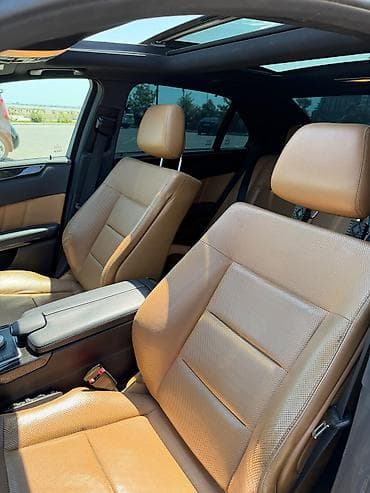 mersedes kapot: Mercedes-Benz E-Class sedan - Korpus: qara rəng, xrom detallar, 17" — 7