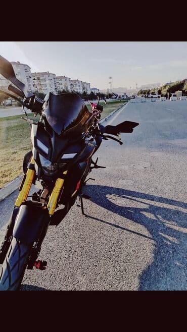 Salam tecli satlir hec bir prablemi yoxdu kirdit yoxdu tecli satlir