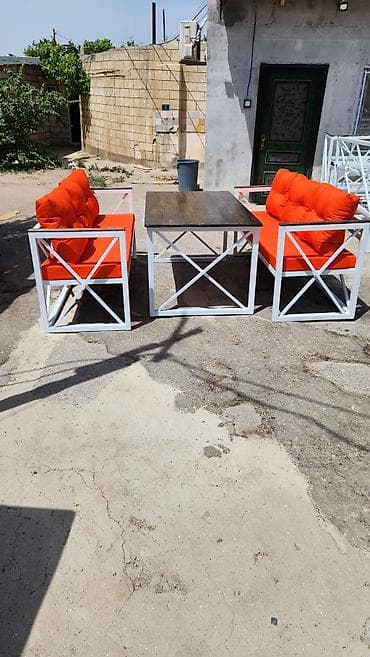 bağ ucun: Dördbucaq masa, Açılmayan, Skameykalar ilə, Metal — 3