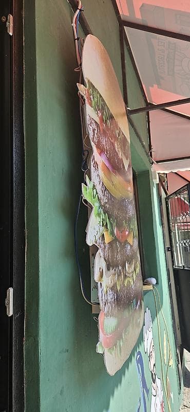 Super Böyük Burger – vitrin/poster lövhəsi - Məhsul: Burger şəkilli — 2