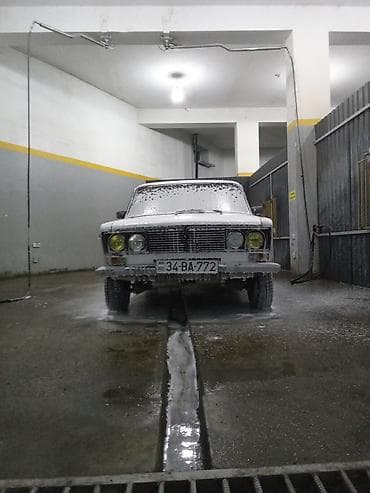 xandrakol maz qiyməti: VAZ 2106, ağ rəng, sedan kuzov. - Klassik dizayn: xrom buferlər, dörd — 4