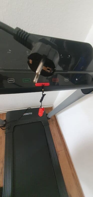 Boks kisələri: Joroto qaçış zolağı, istifadəçilərə evdə məşq etmək üçün rahat və — 9